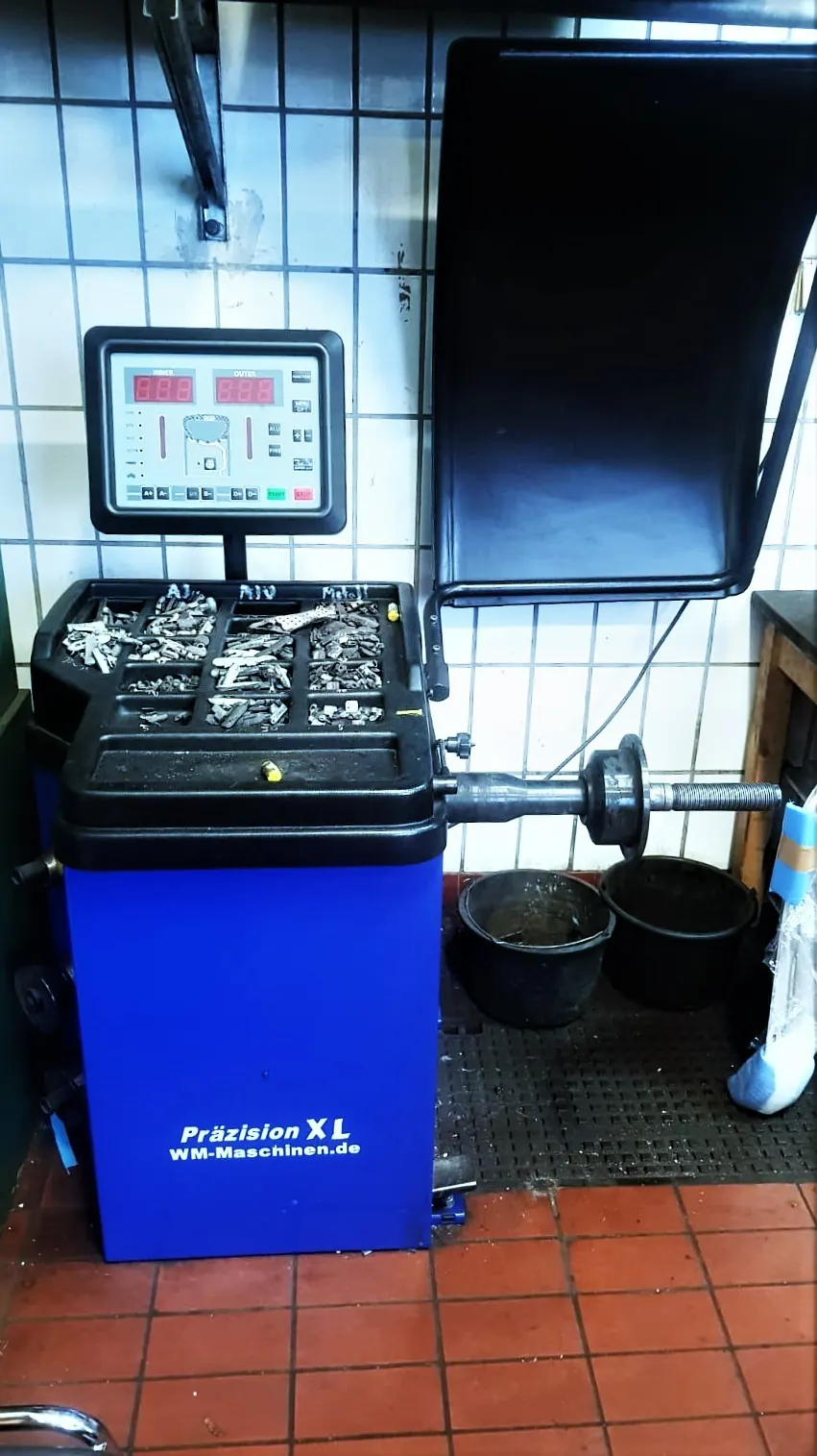 Auswuchtmaschine für Räder